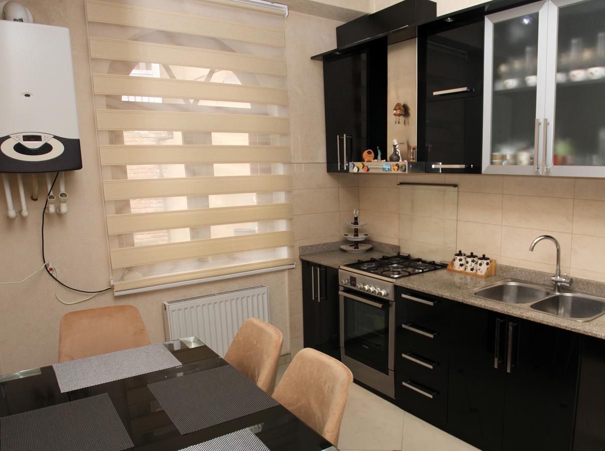 Апартаменти Sali Apartament Тбілісі Екстер'єр фото