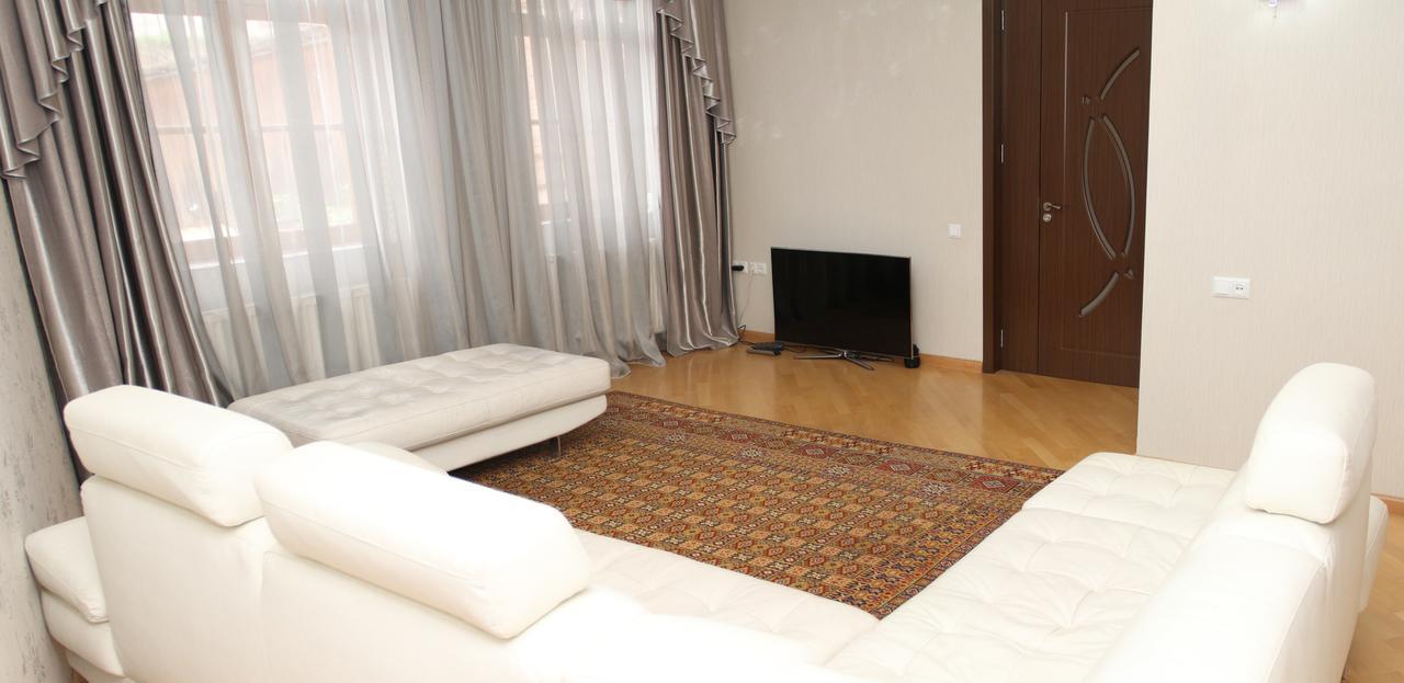 Апартаменти Sali Apartament Тбілісі Екстер'єр фото